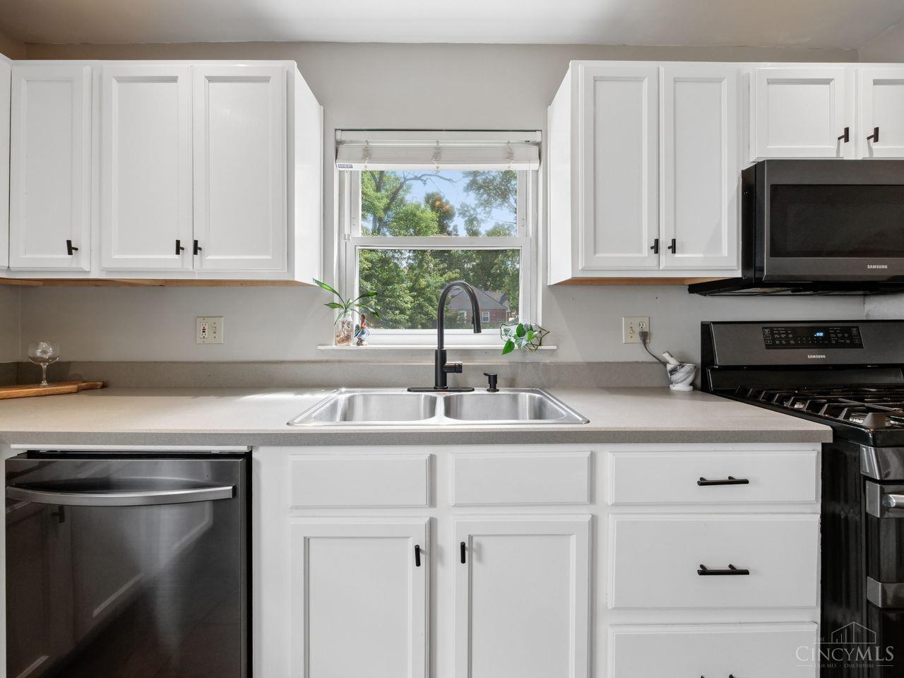 6632 Plainfield Road