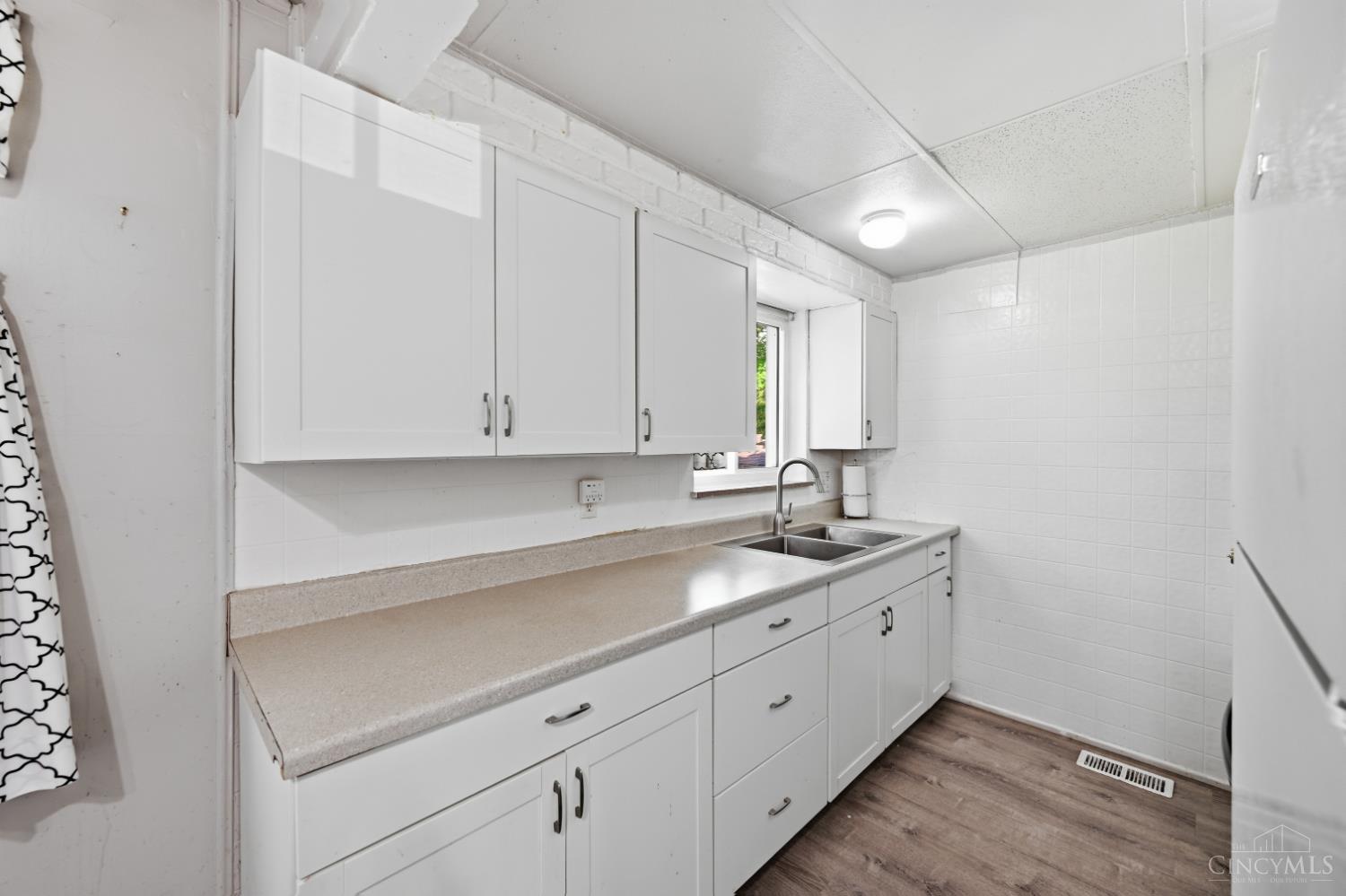5719 Kiefer Court