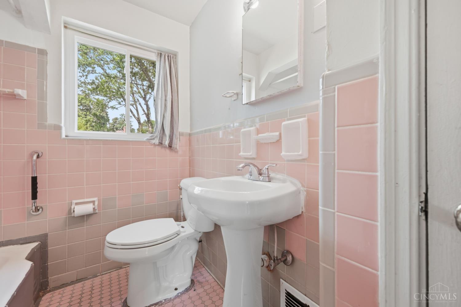 5719 Kiefer Court