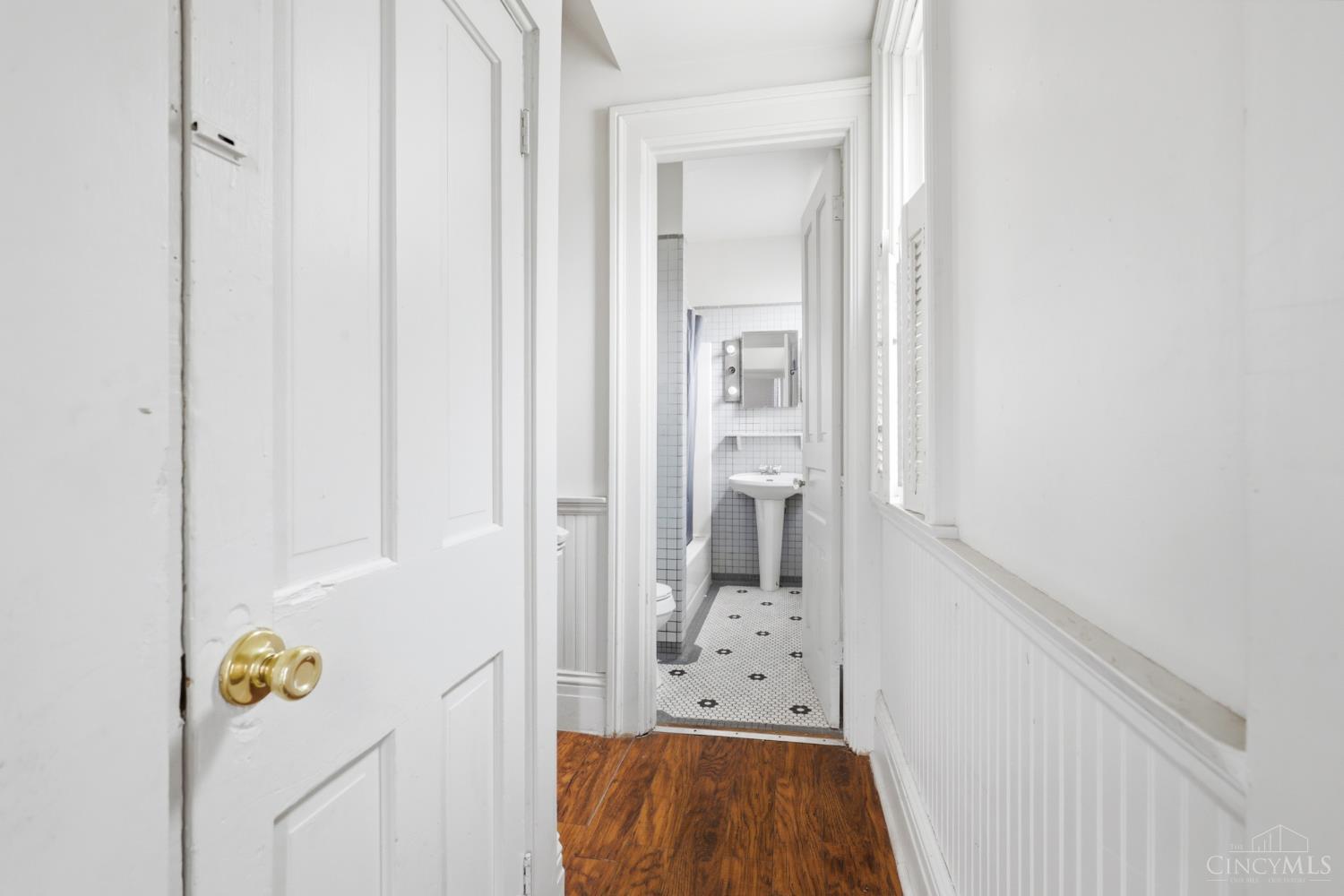 5109 Montgomery Road