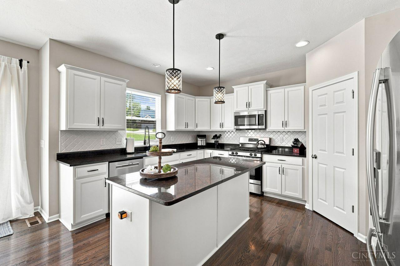 7109 Dudley View Drive