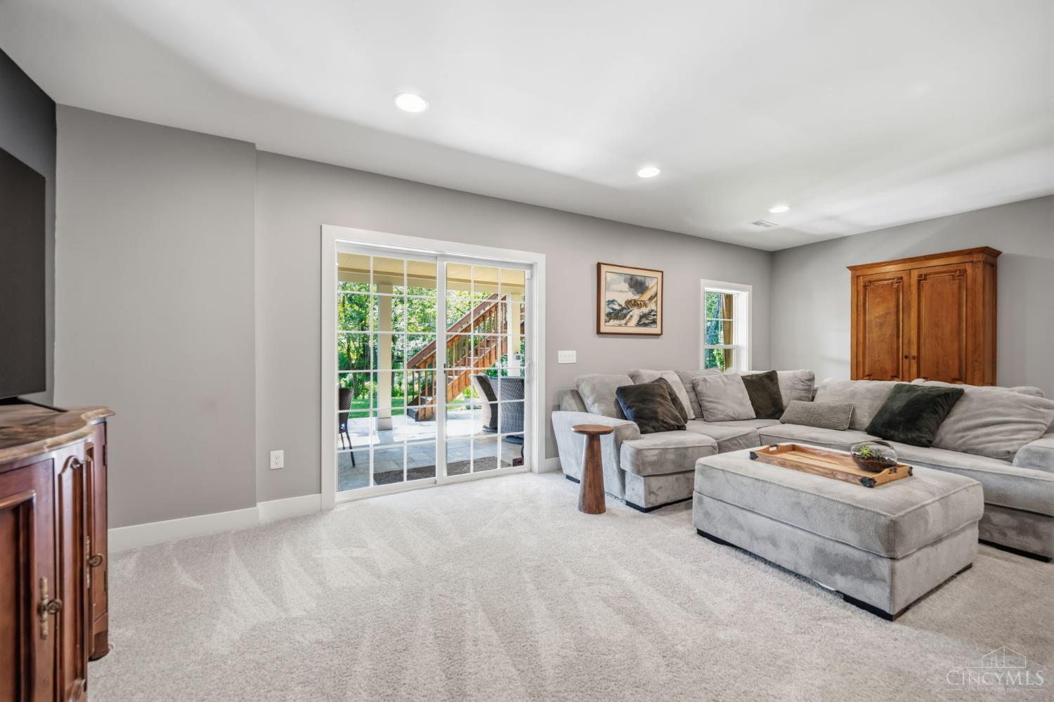7549 Cooper Road