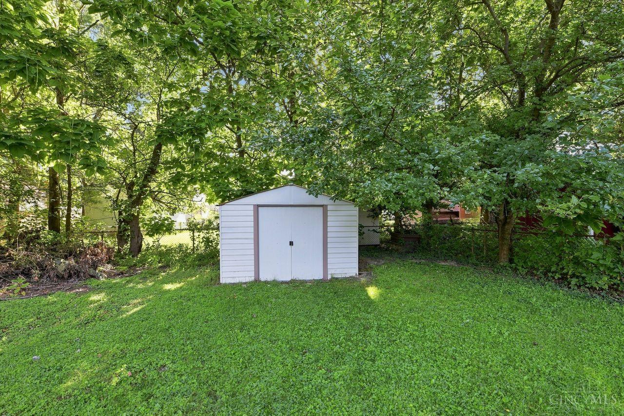 6908 Rob Vern Drive