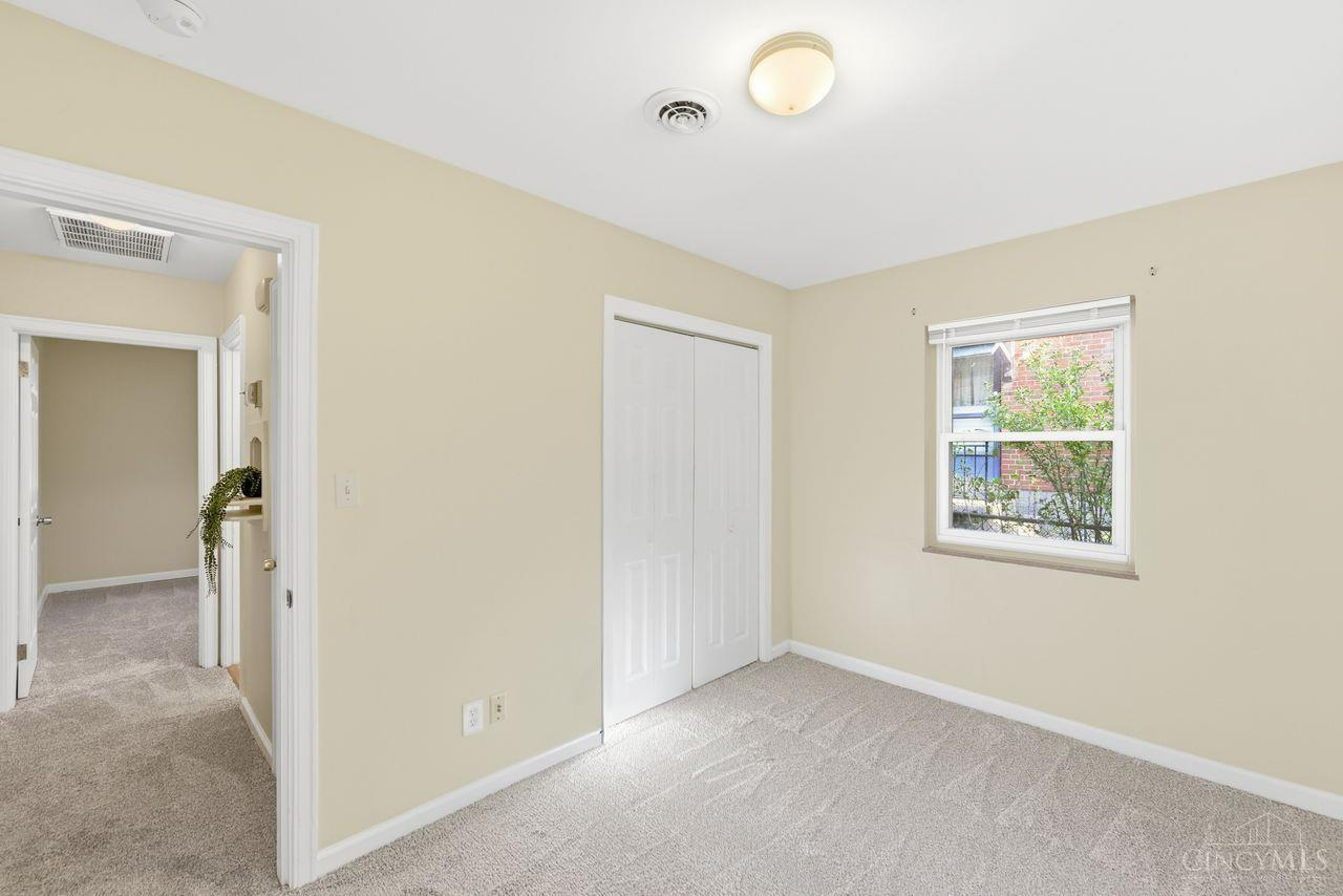 6908 Rob Vern Drive