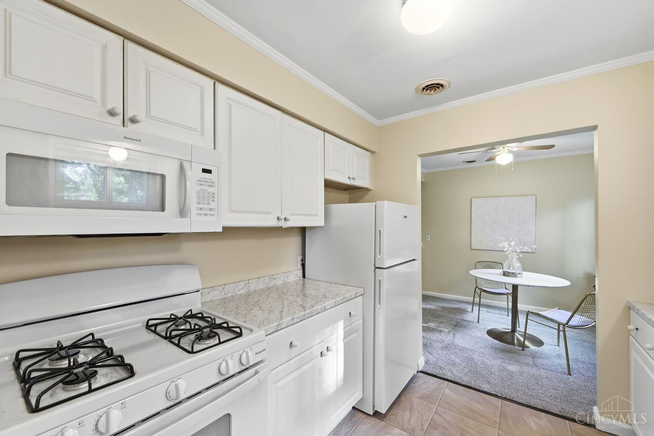 6908 Rob Vern Drive