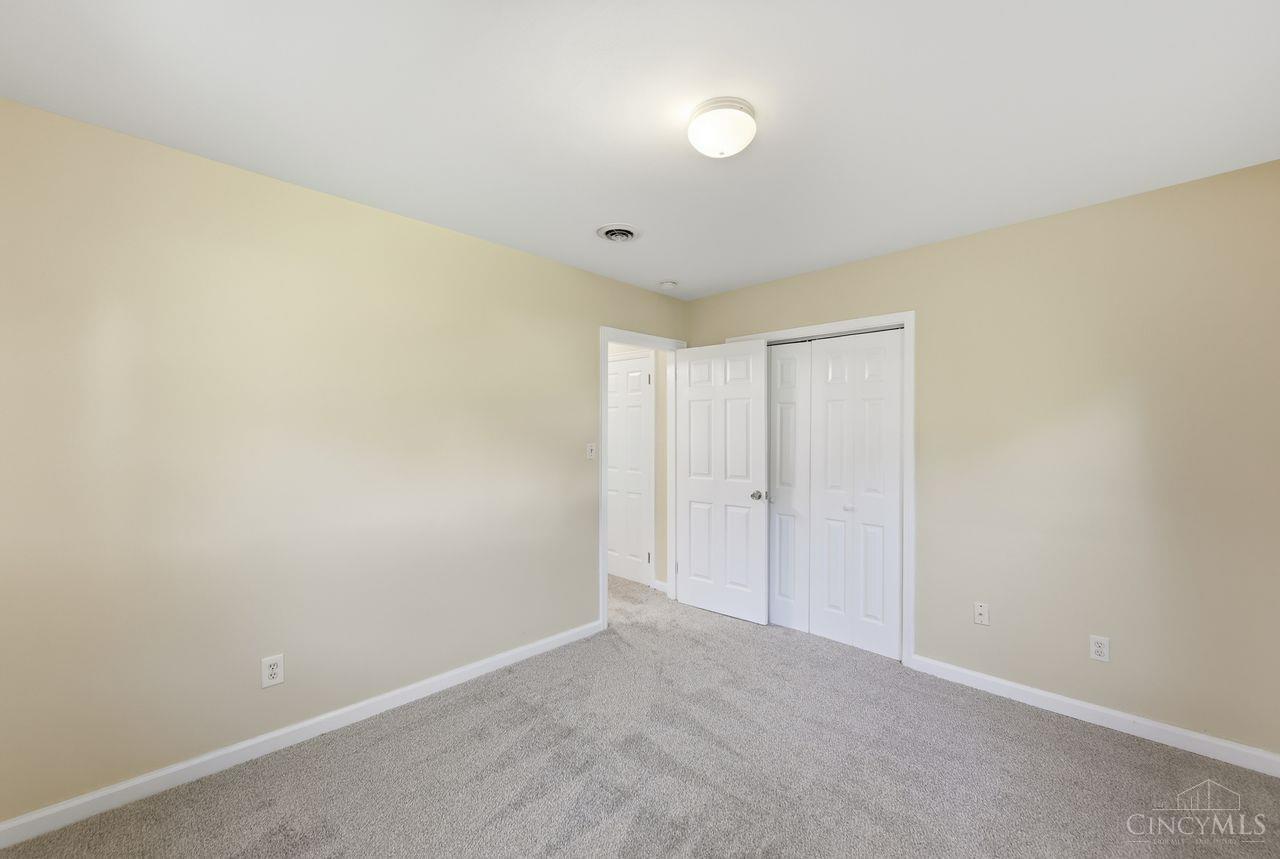 6908 Rob Vern Drive