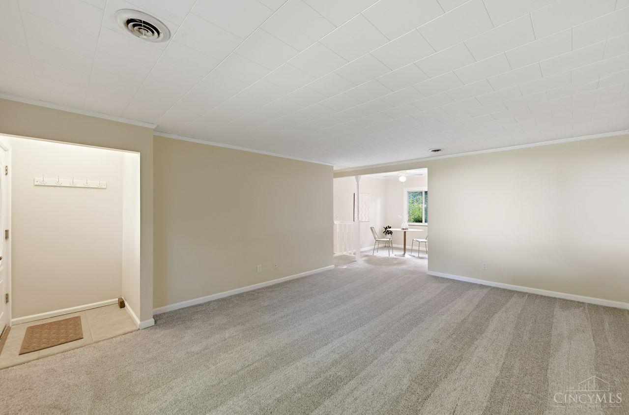 6908 Rob Vern Drive