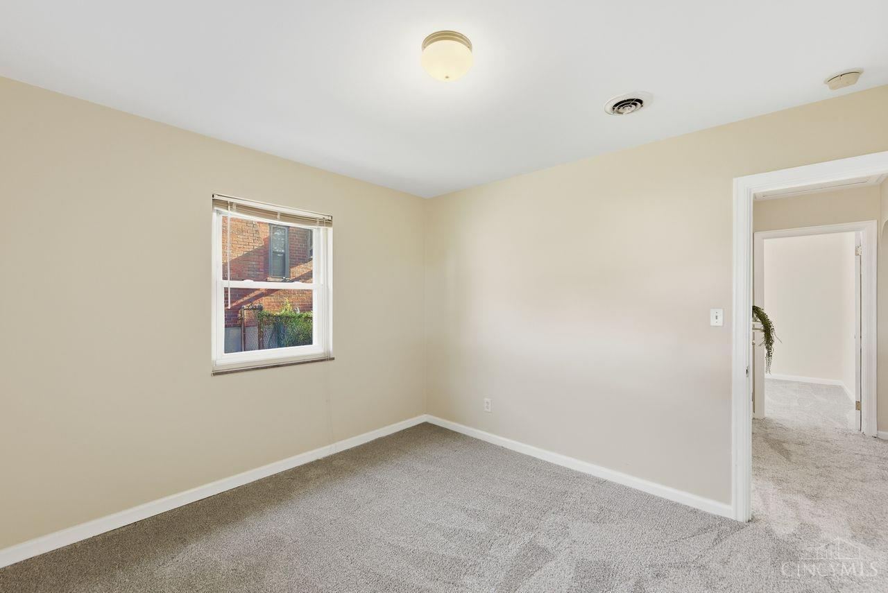 6908 Rob Vern Drive