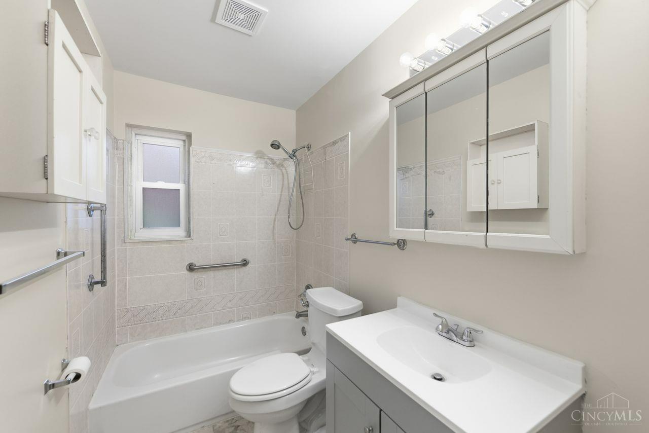 6908 Rob Vern Drive