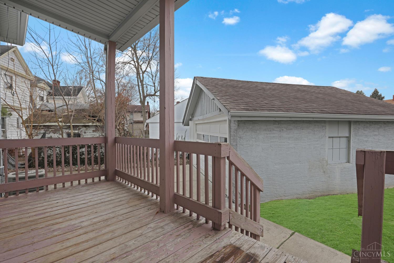 4317 Smith Road