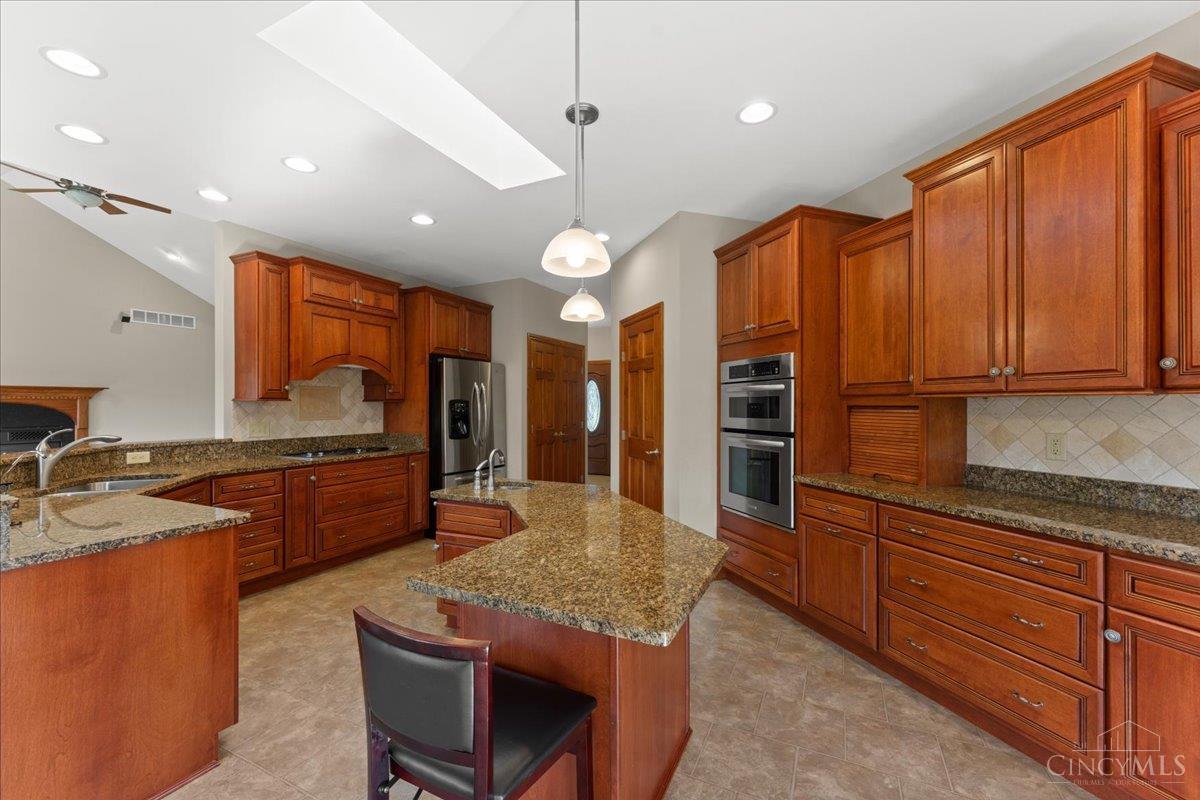 10855 Morning Sun Lane
