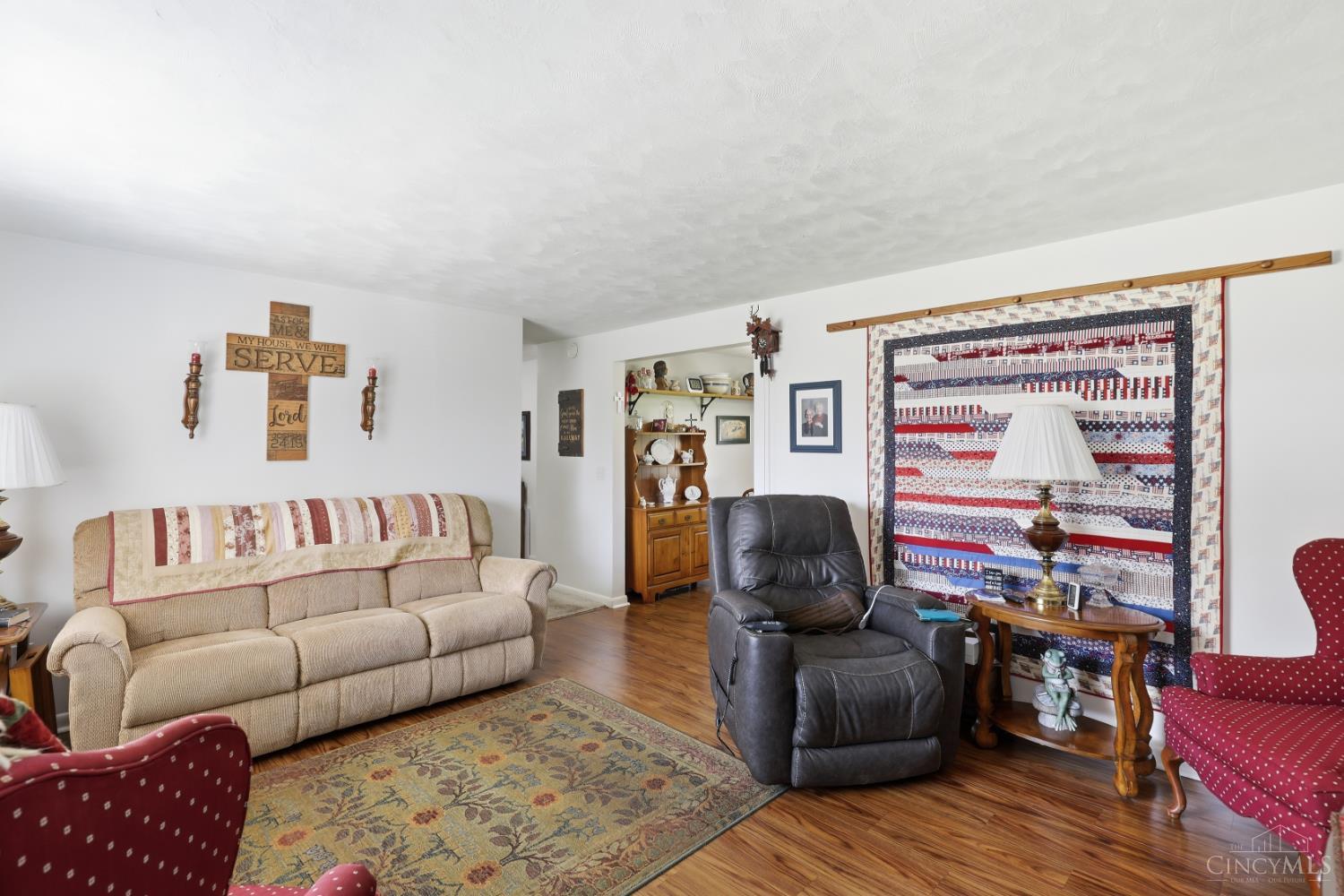 868 Sycamore Boulevard