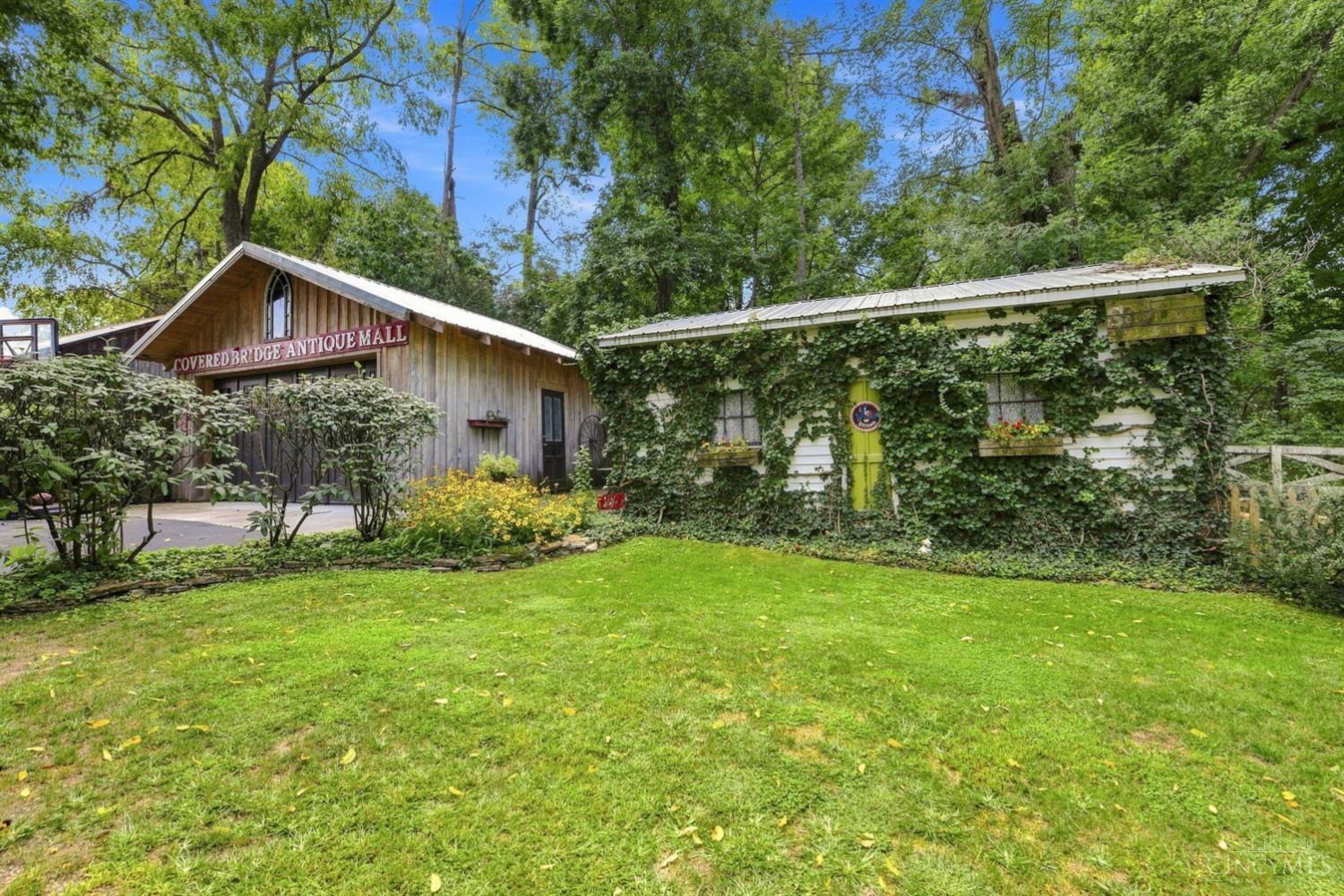 1505 Aster Place