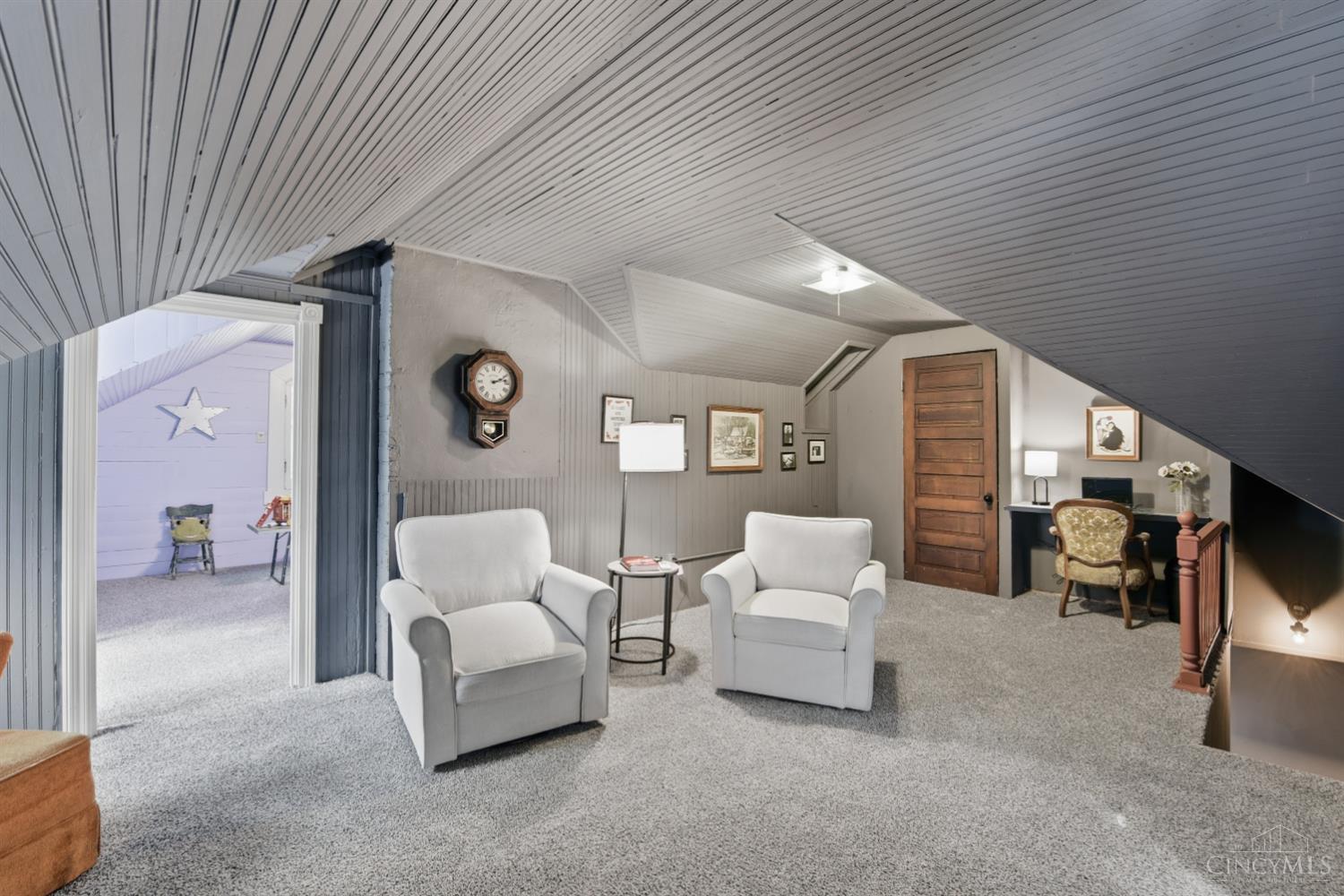 1505 Aster Place