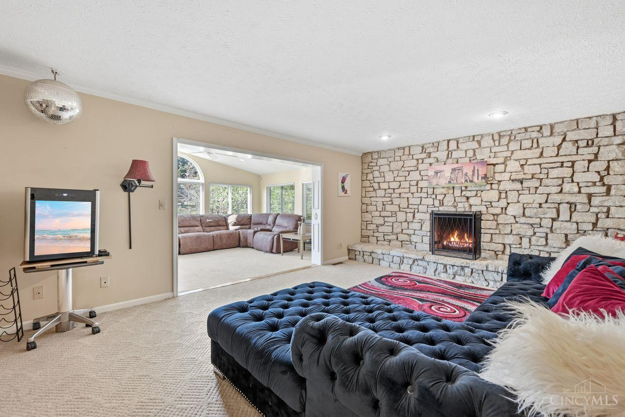 5391 Stonetrace Drive