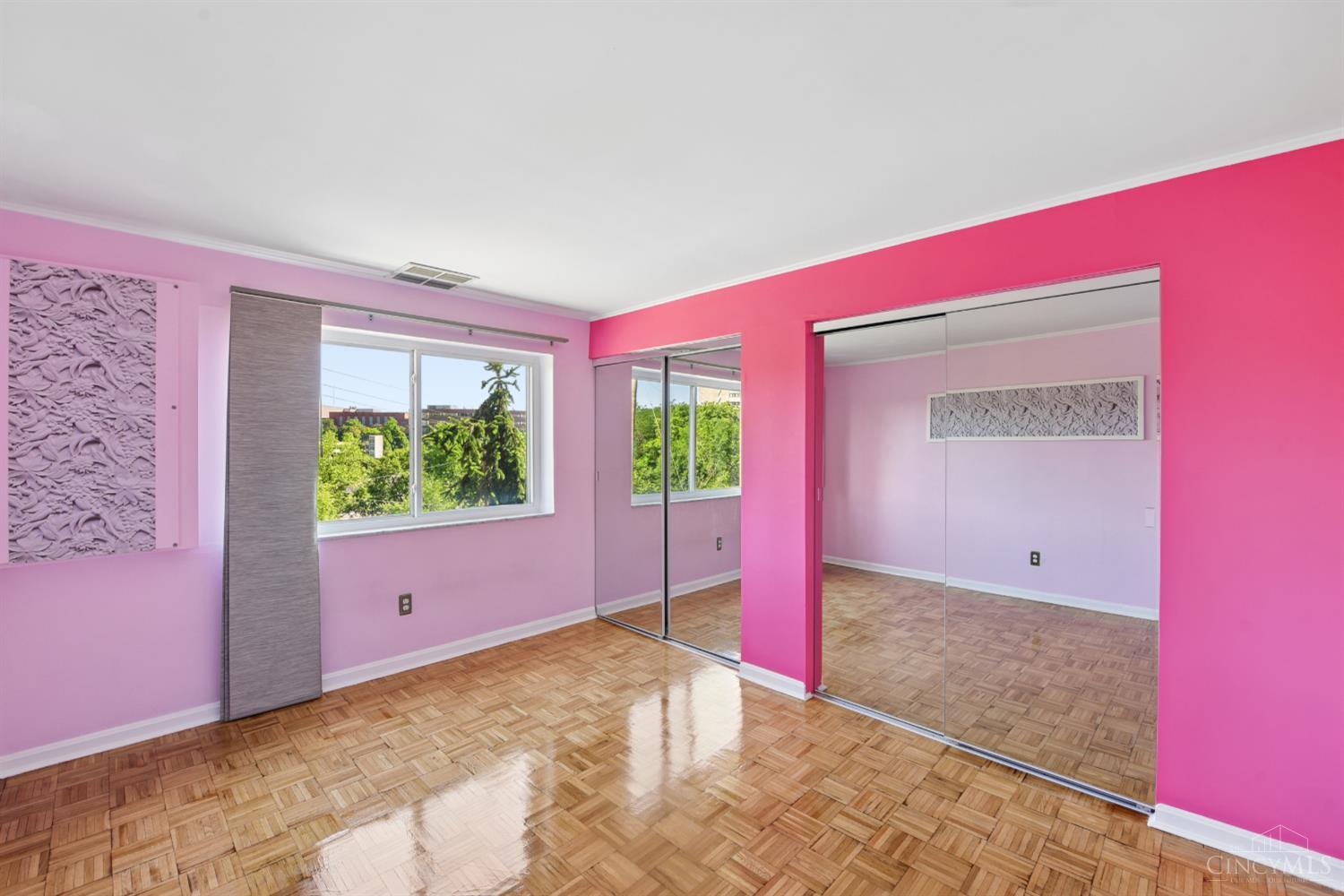 880 Rue De La Paix Unit: A5