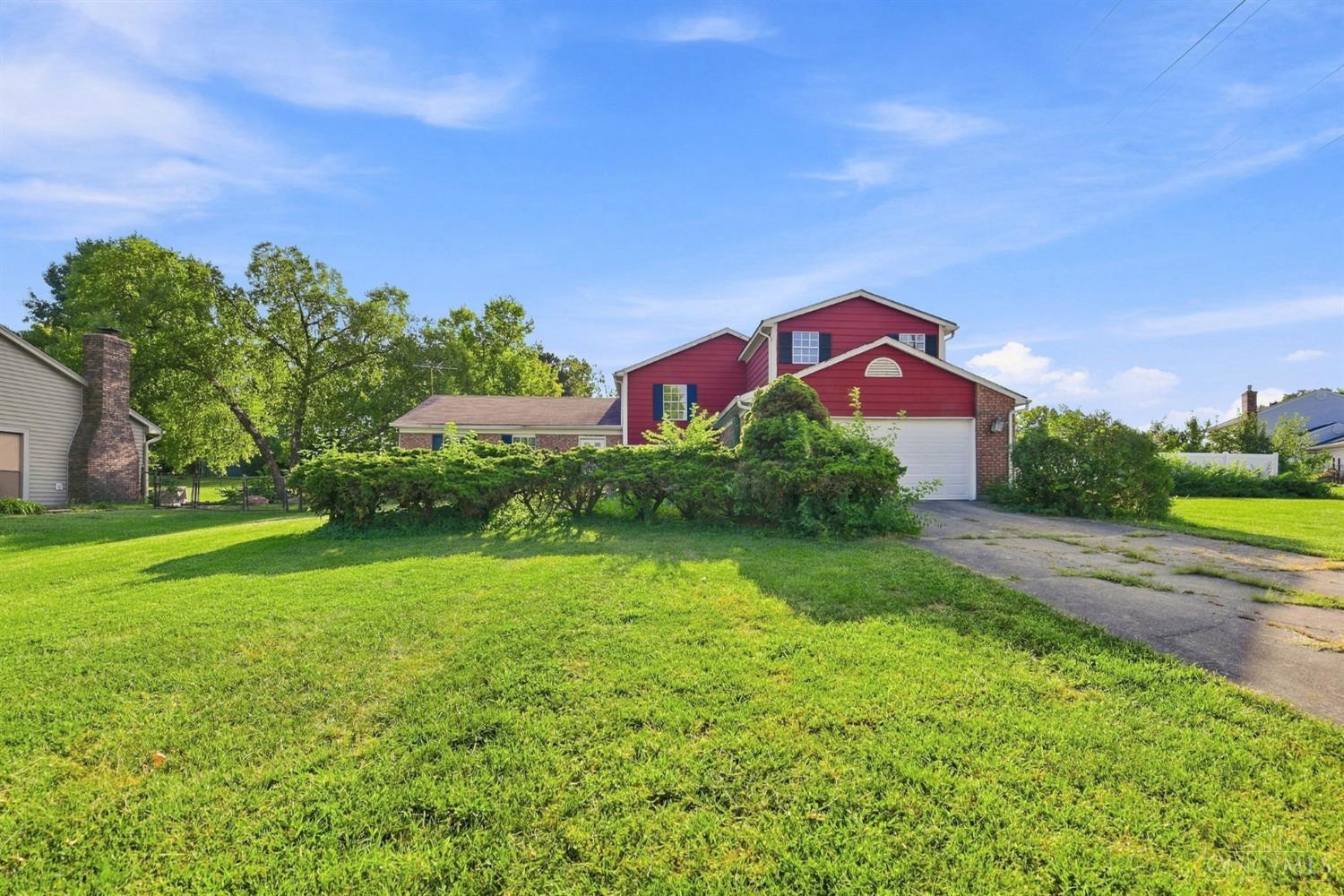 6200 Benzing Drive