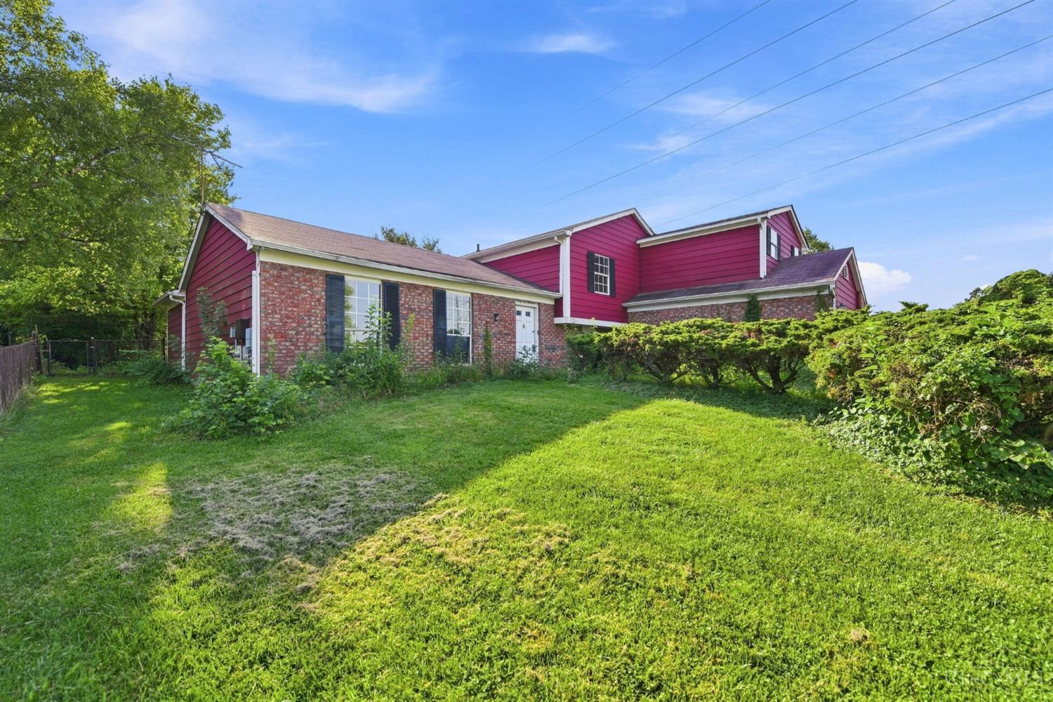 6200 Benzing Drive