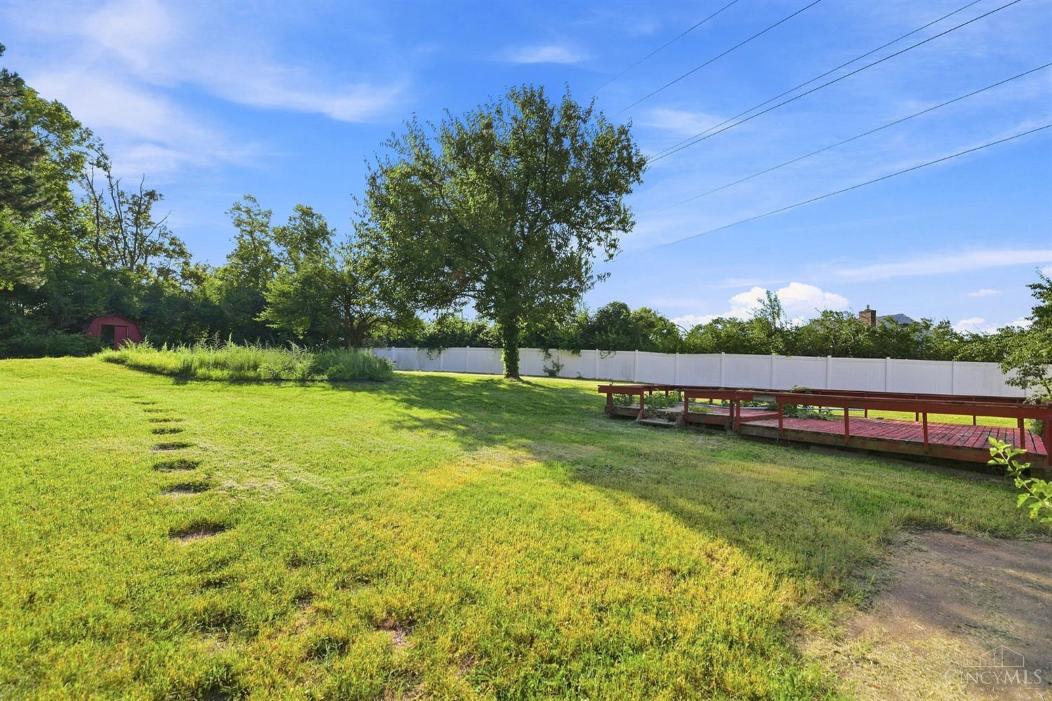 6200 Benzing Drive