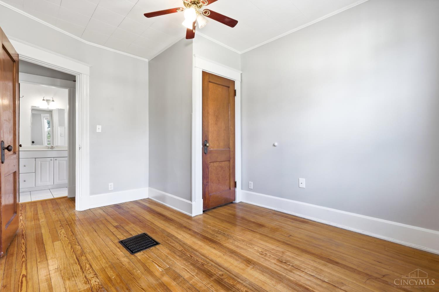 3403 Brotherton Road Unit: 2