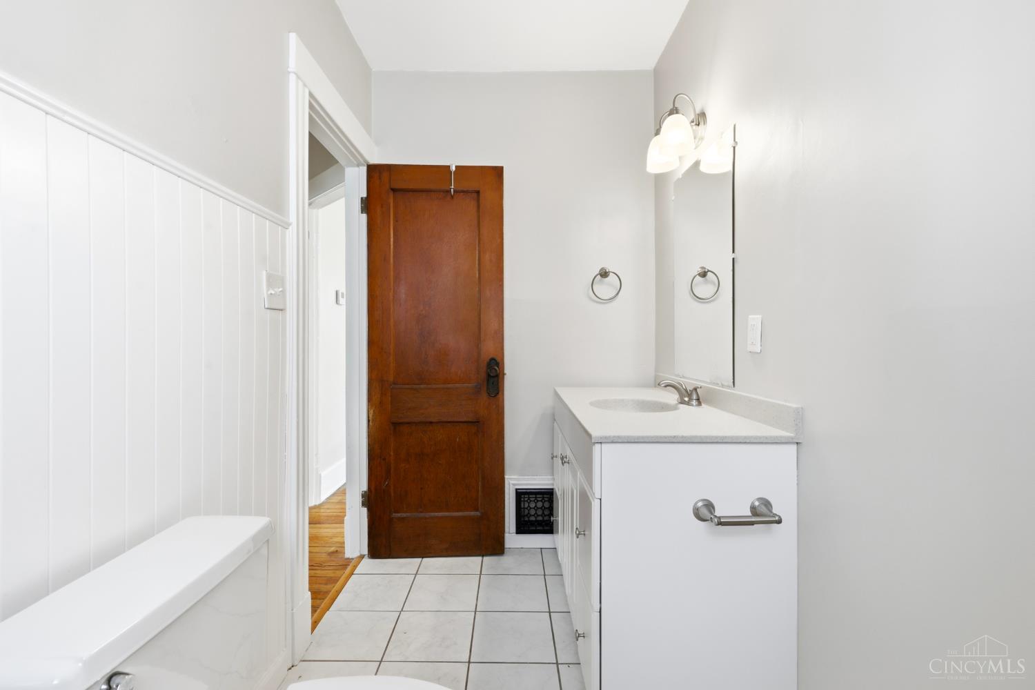 3403 Brotherton Road Unit: 2