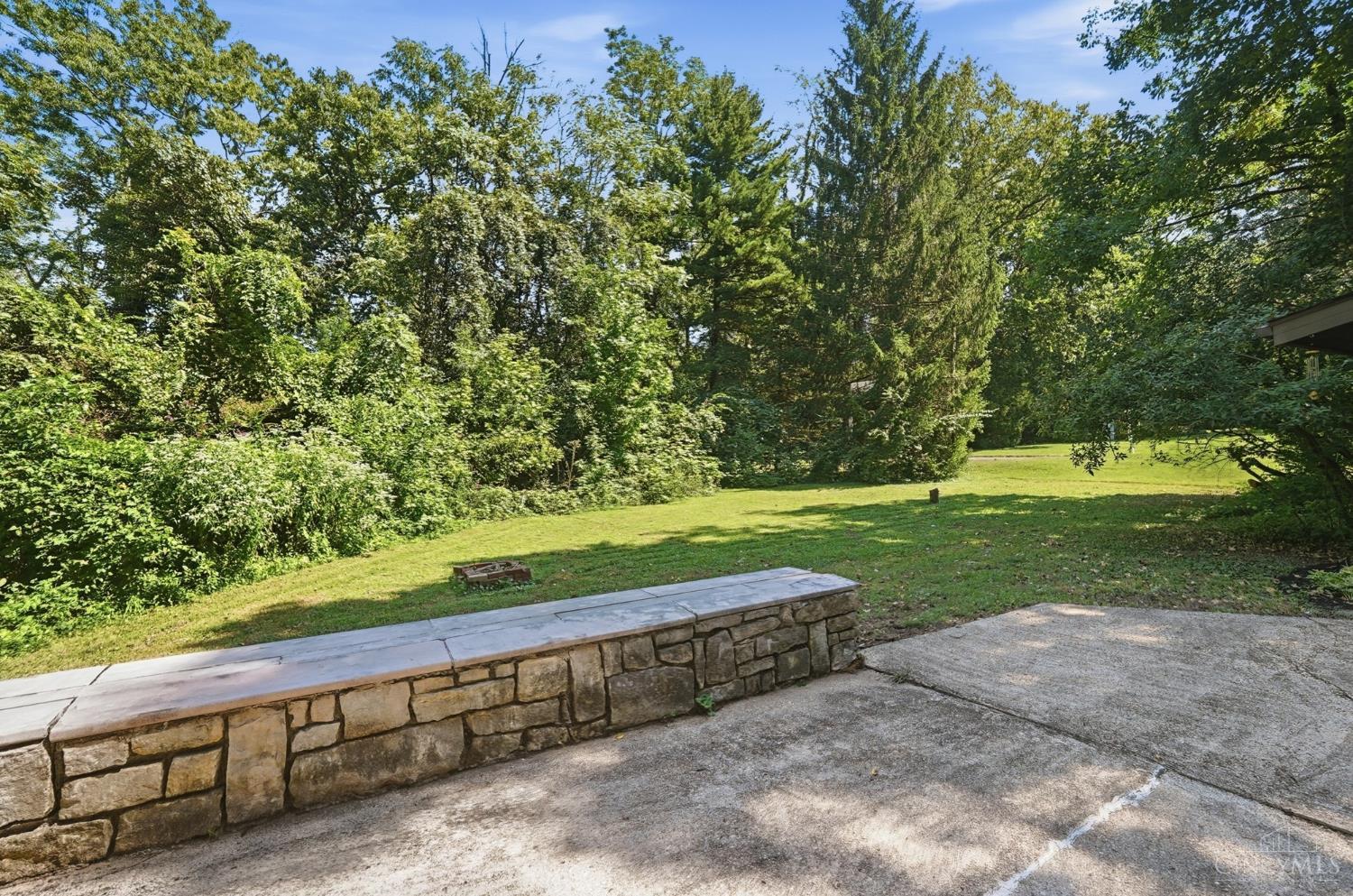 9084 Arrowhead Court
