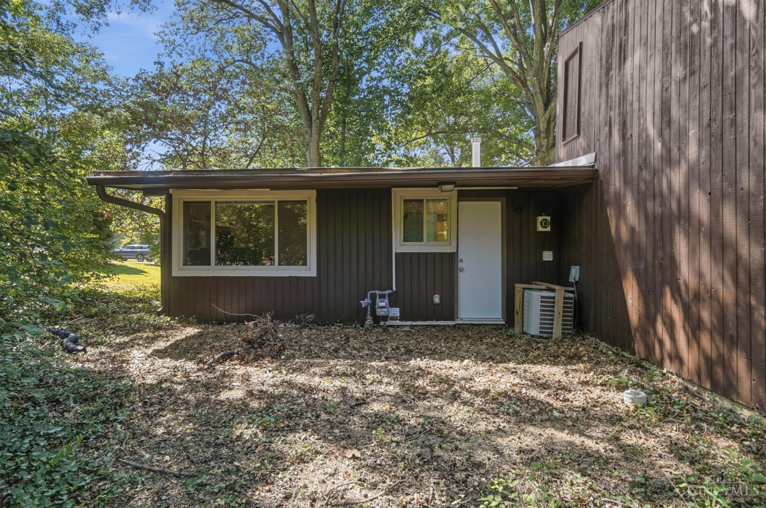 9084 Arrowhead Court