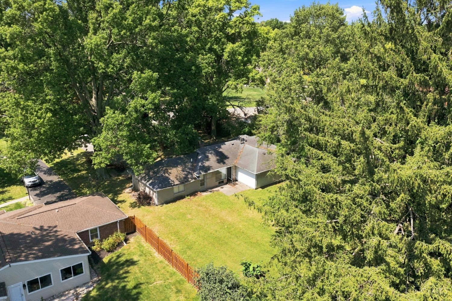 9736 Cooper Lane