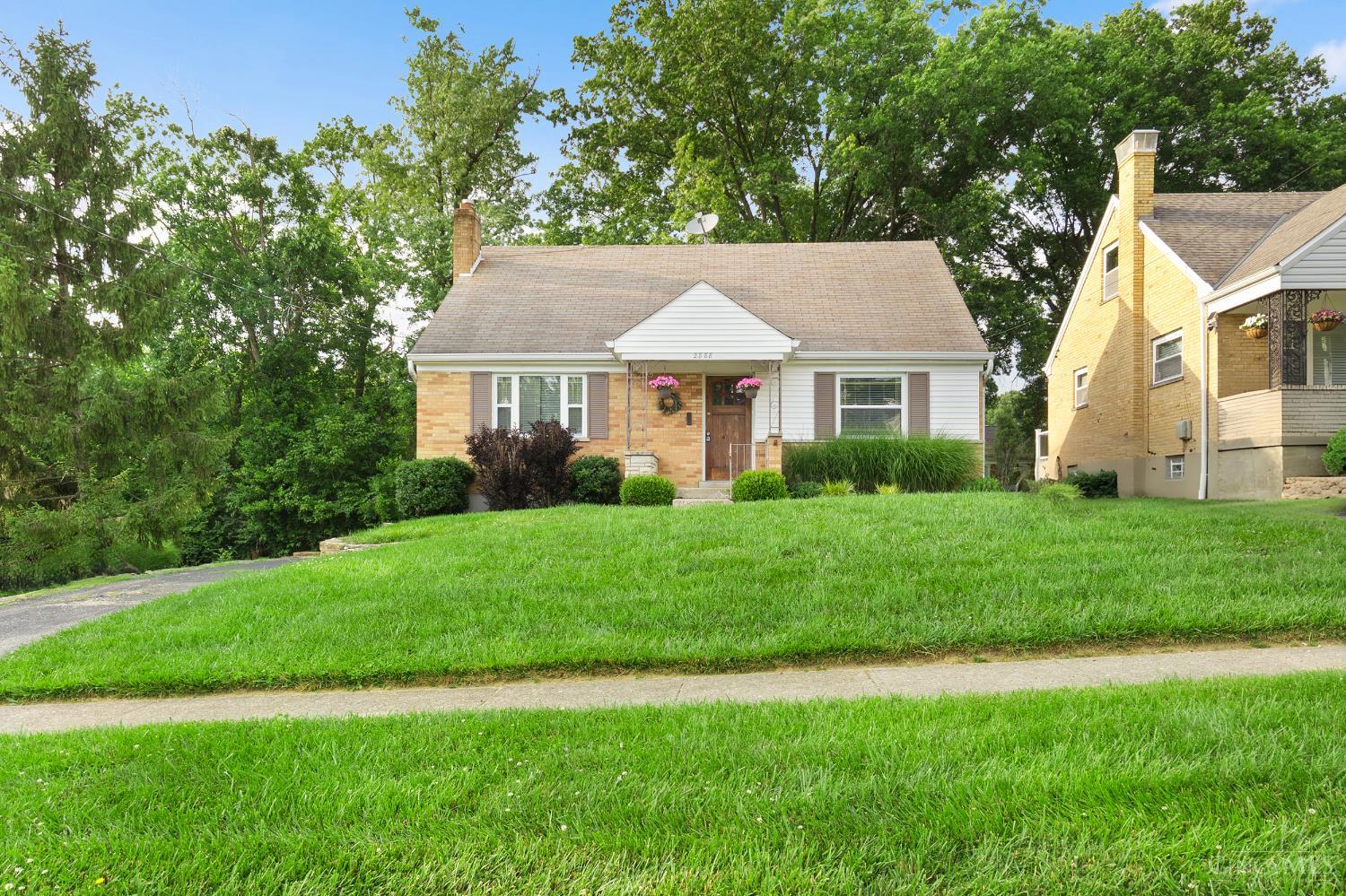 2888 Mount Airy Avenue