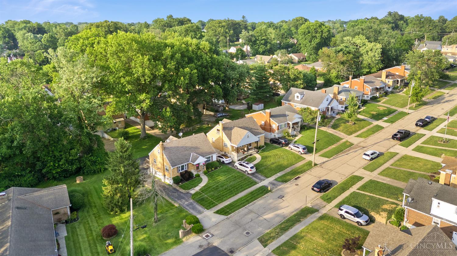 2888 Mount Airy Avenue