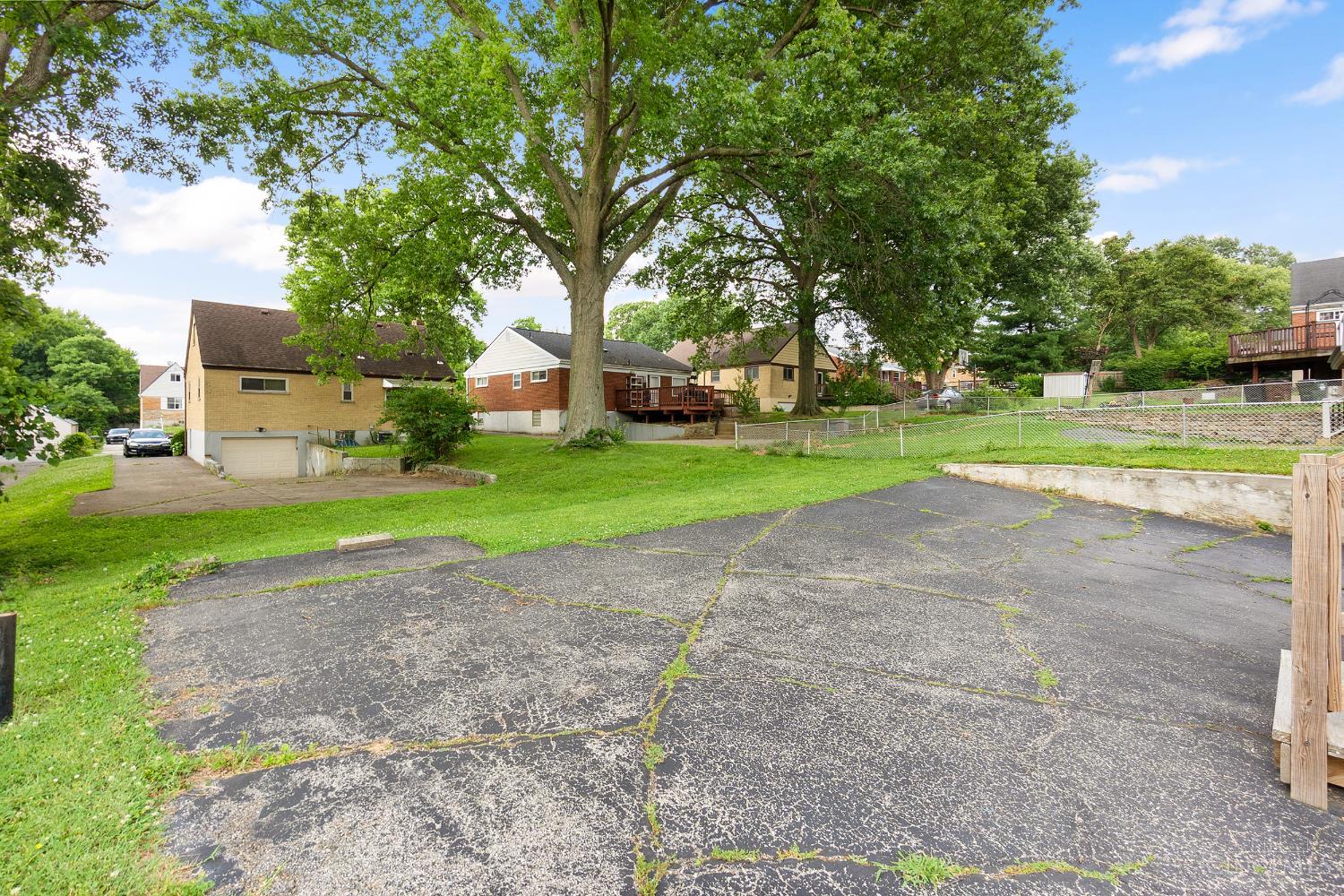 2888 Mount Airy Avenue
