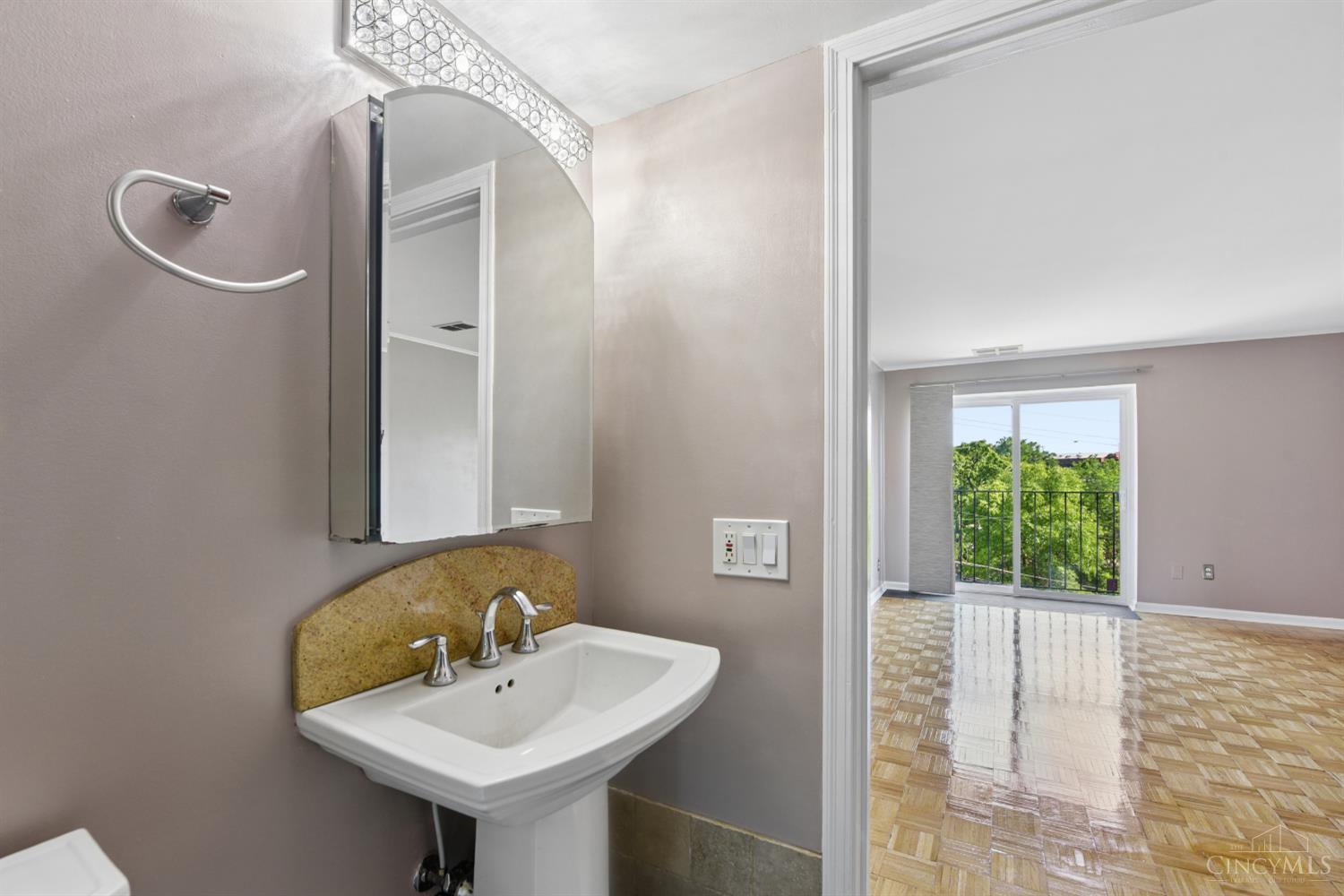 880 Rue De La Paix Unit: A5