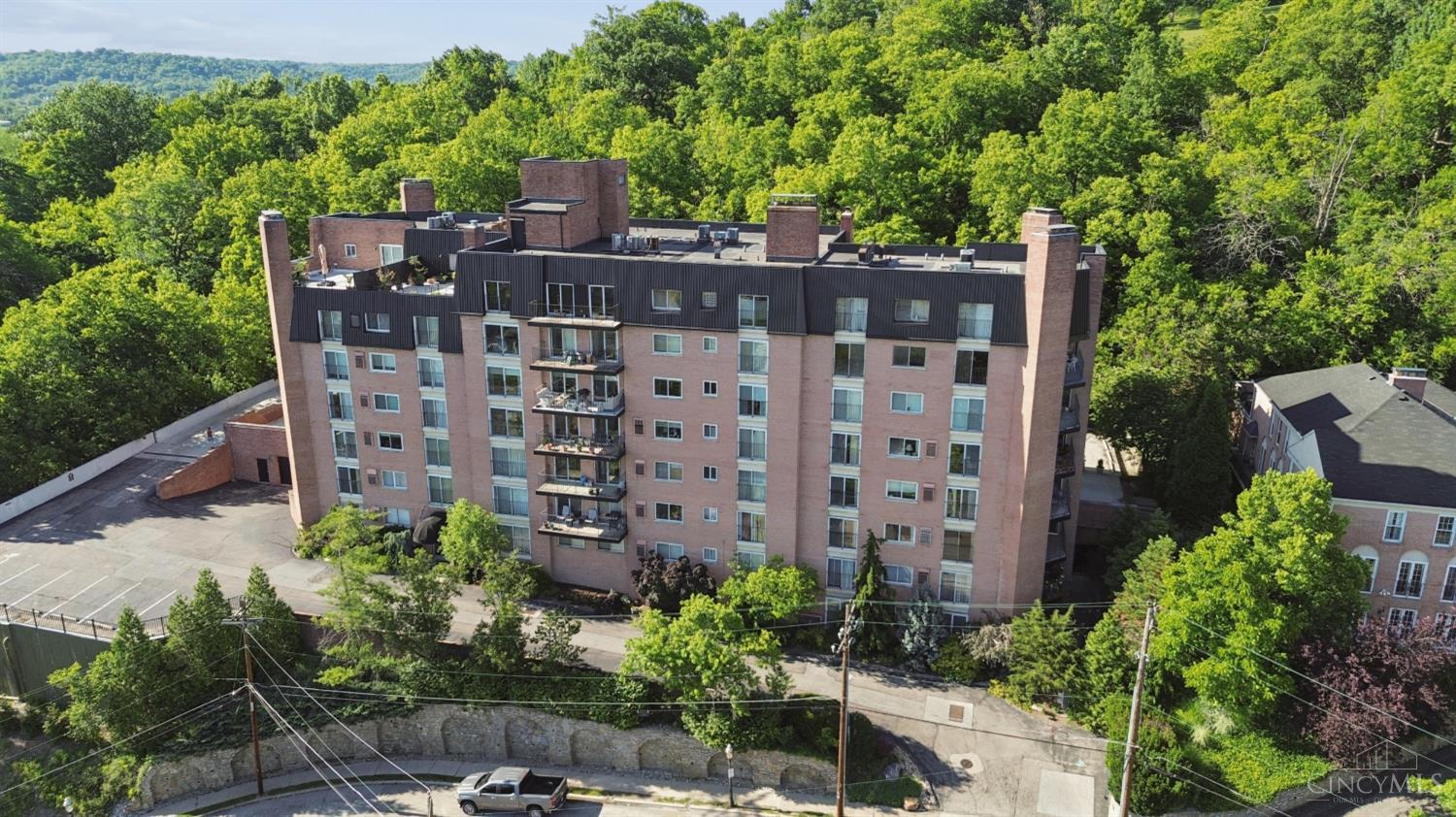 880 Rue De La Paix Unit: A5