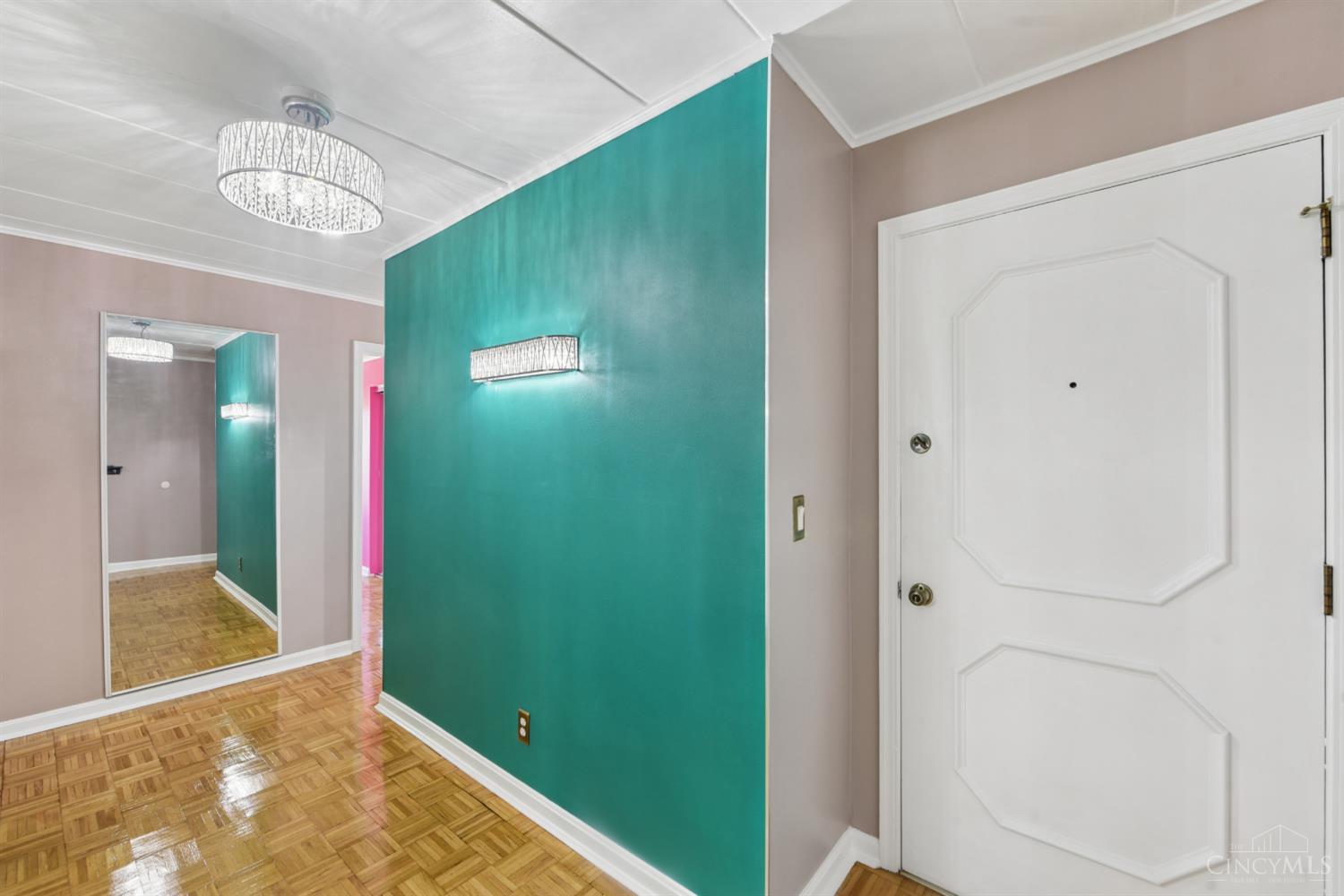 880 Rue De La Paix Unit: A5