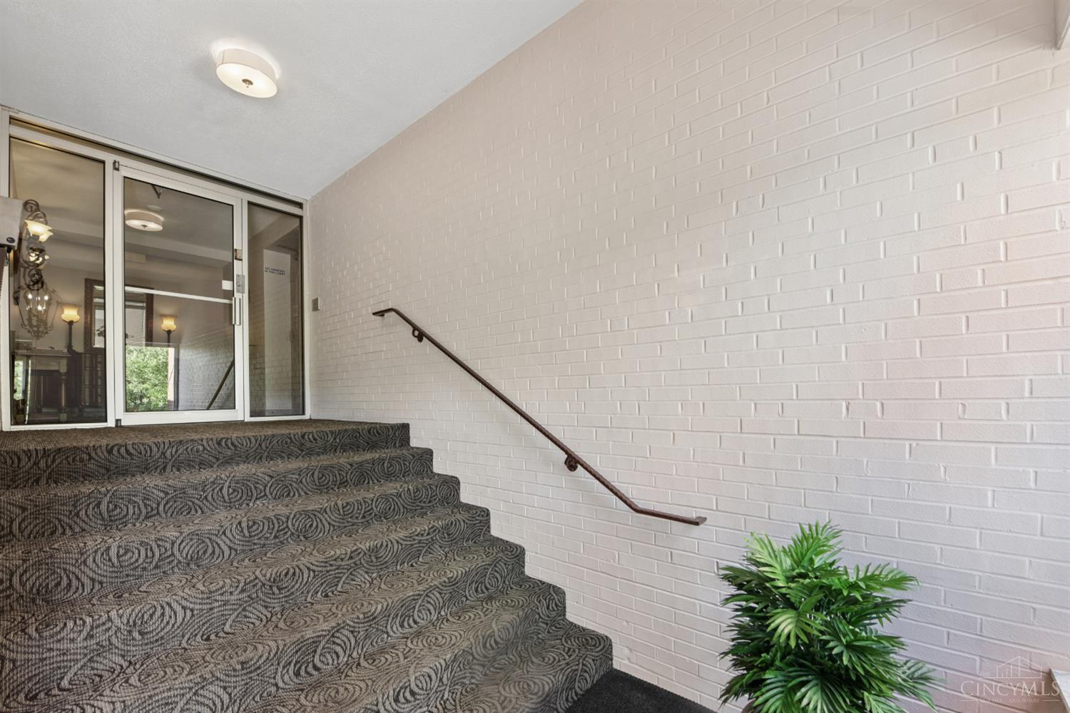 880 Rue De La Paix Unit: A5