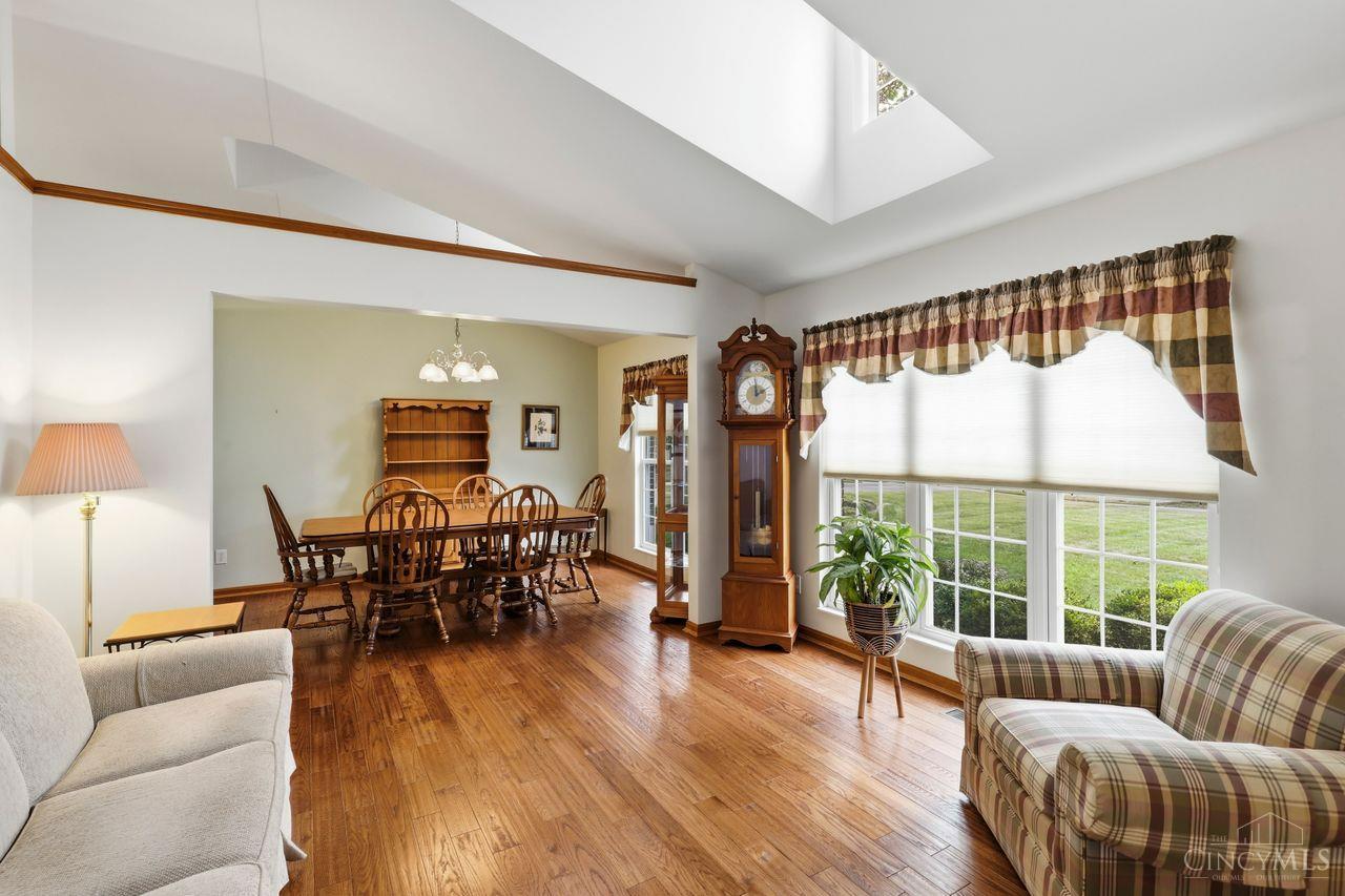 5638 Glenbrook Court