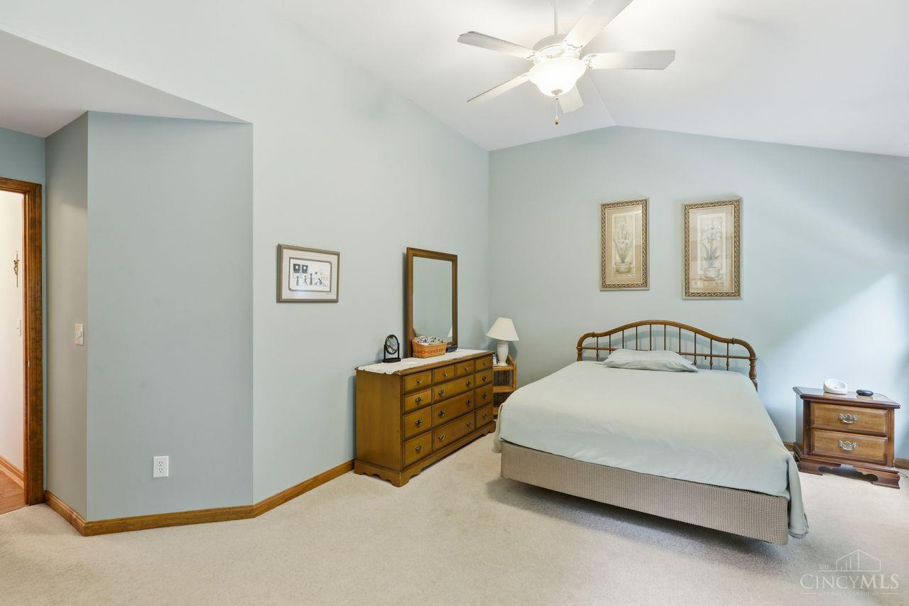 5638 Glenbrook Court