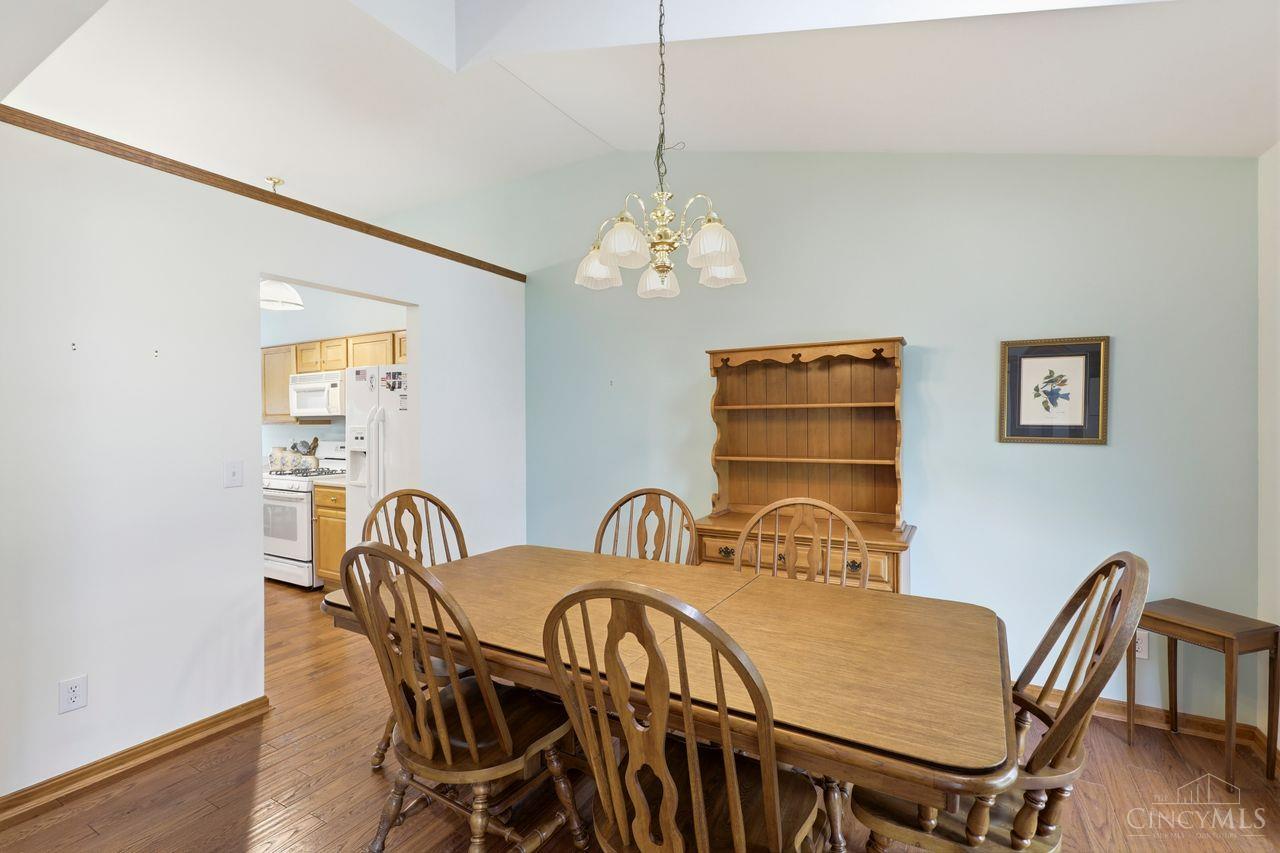 5638 Glenbrook Court