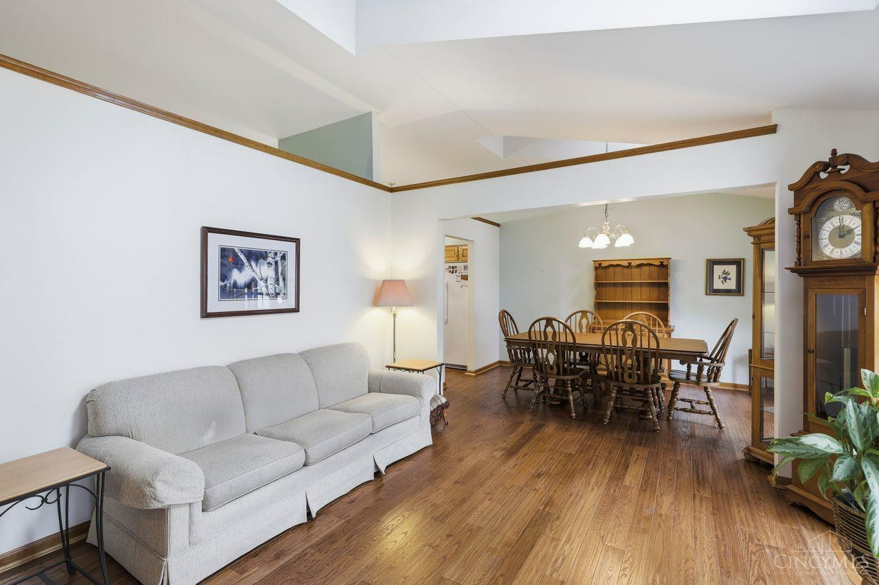 5638 Glenbrook Court