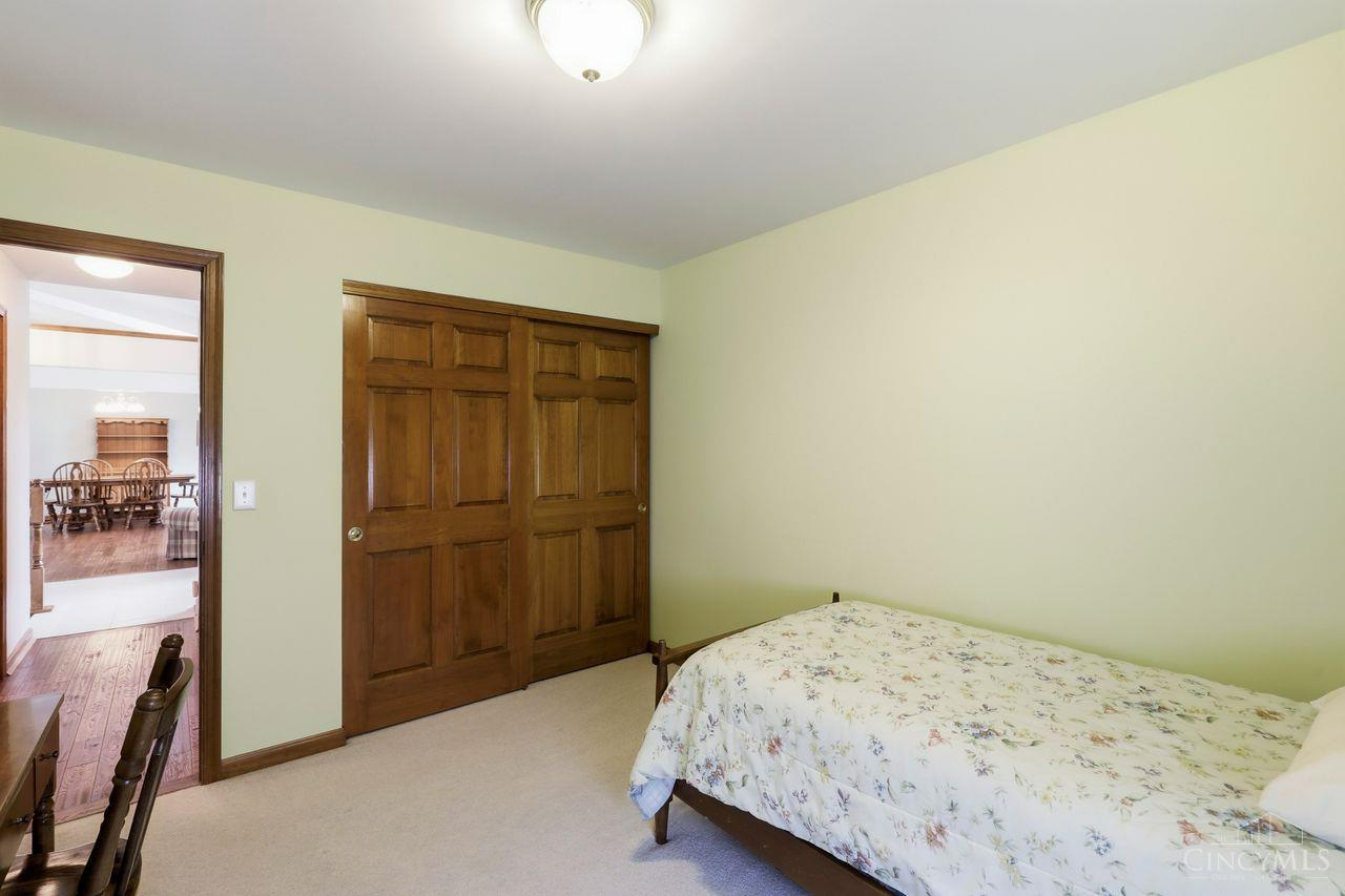 5638 Glenbrook Court