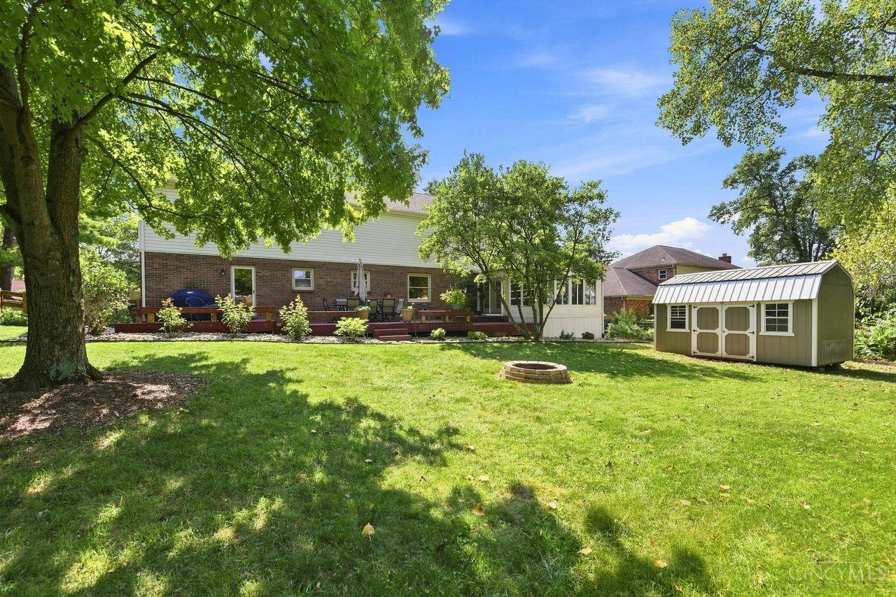 9985 Meadow Hills Drive