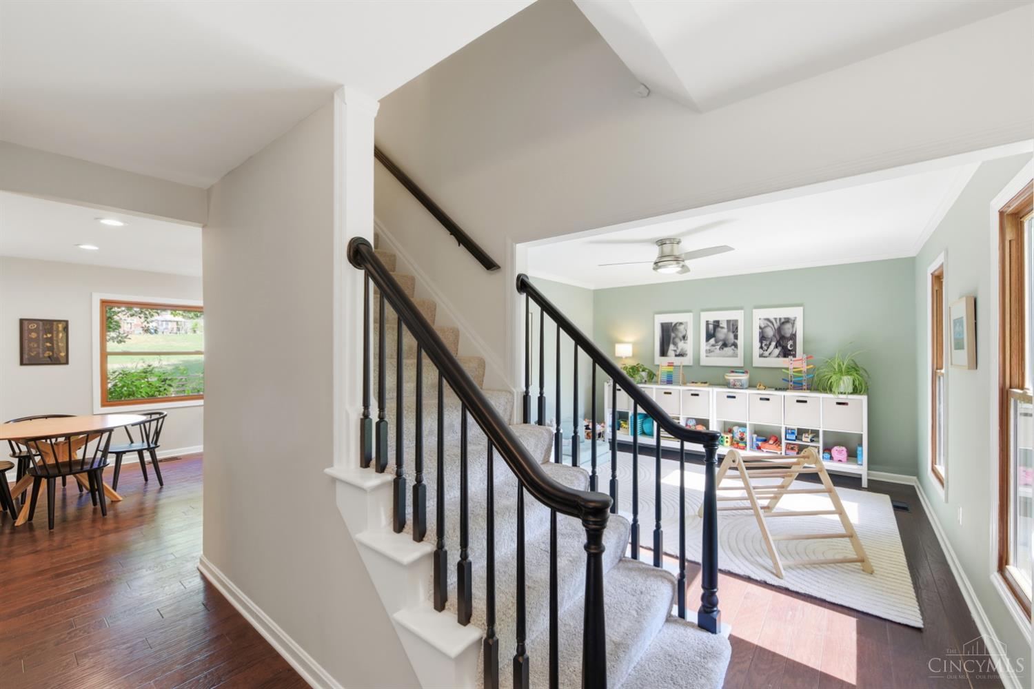 9985 Meadow Hills Drive