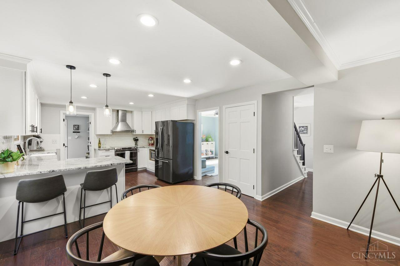 9985 Meadow Hills Drive