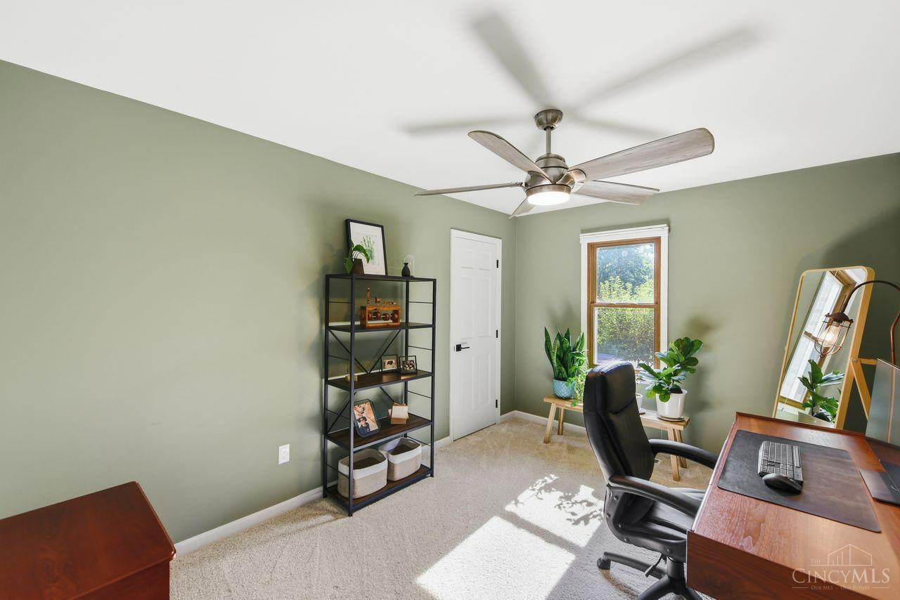 9985 Meadow Hills Drive