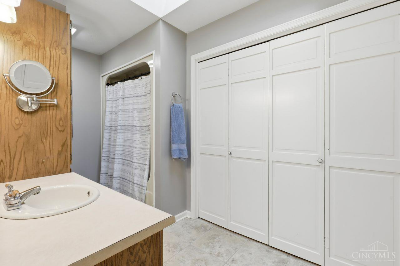 11809 Cloverlick Drive