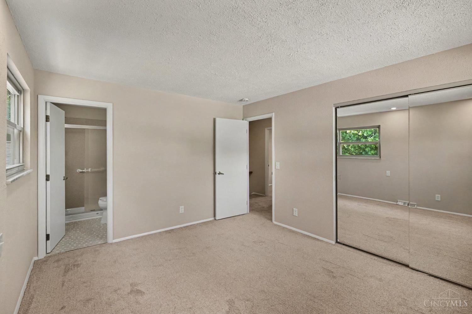 5494 Cleander Drive