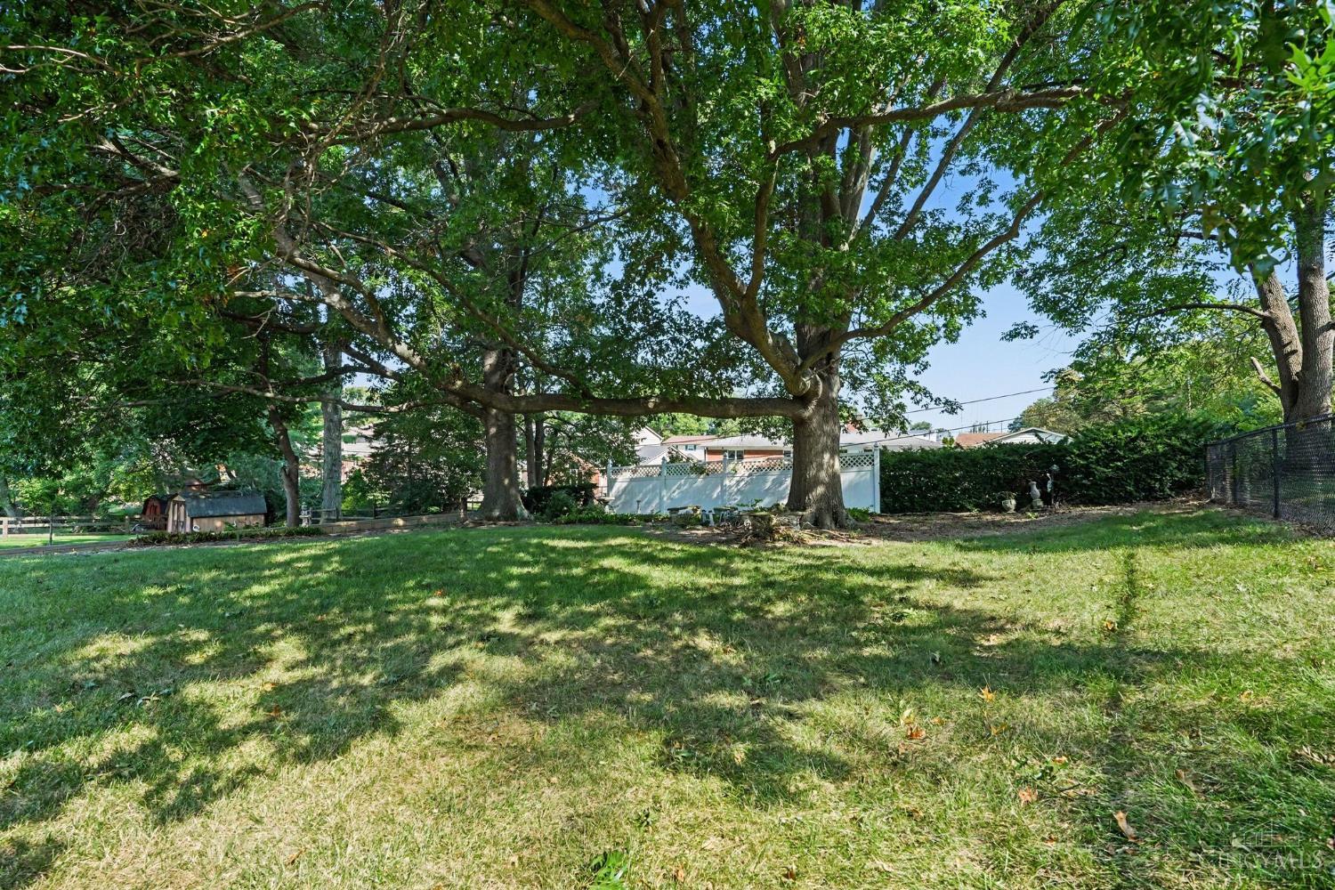 5494 Cleander Drive