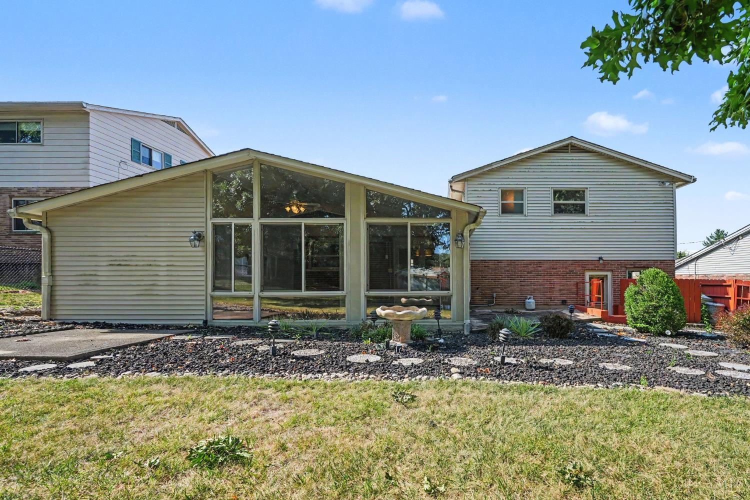 5494 Cleander Drive