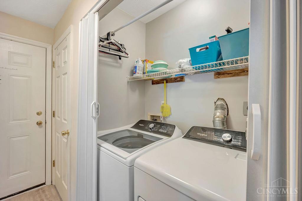 5365 Camelot Drive Unit: 42