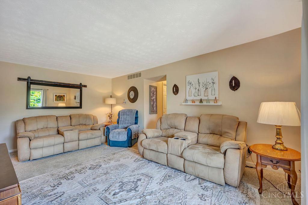 5365 Camelot Drive Unit: 42